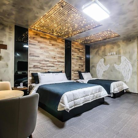 Rings Motel Iksan Εξωτερικό φωτογραφία