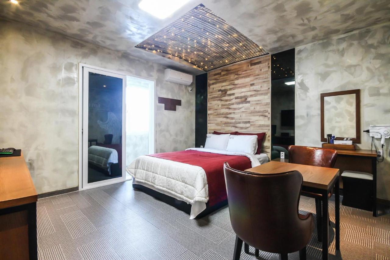Rings Motel Iksan Εξωτερικό φωτογραφία