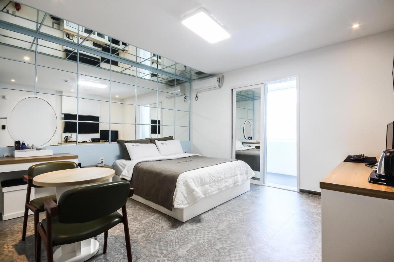 Rings Motel Iksan Εξωτερικό φωτογραφία