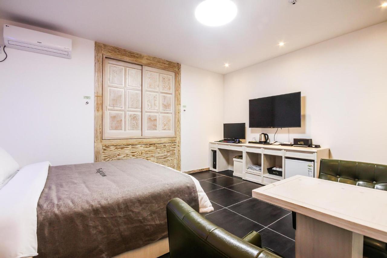 Rings Motel Iksan Εξωτερικό φωτογραφία